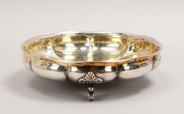 B.W.K.S., Servierschale, 835 Silber, grav. '1. Februar 1958', auf Dreifußst.; Gew. 478 g