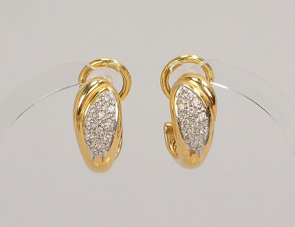 Paar Ohrclips, 585 GG/WG (gest.), jeweils mit 10x kl. Diam.; Länge 17 mm, Gew. 7,20 g