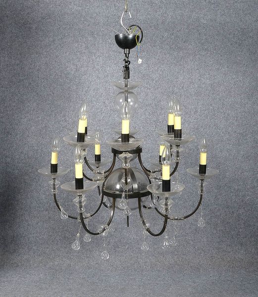 Deckenleuchter, 12-armig/12-fl., Metall, Glas-Traufschalen/Behang, elektrif.; Ø 80 cm