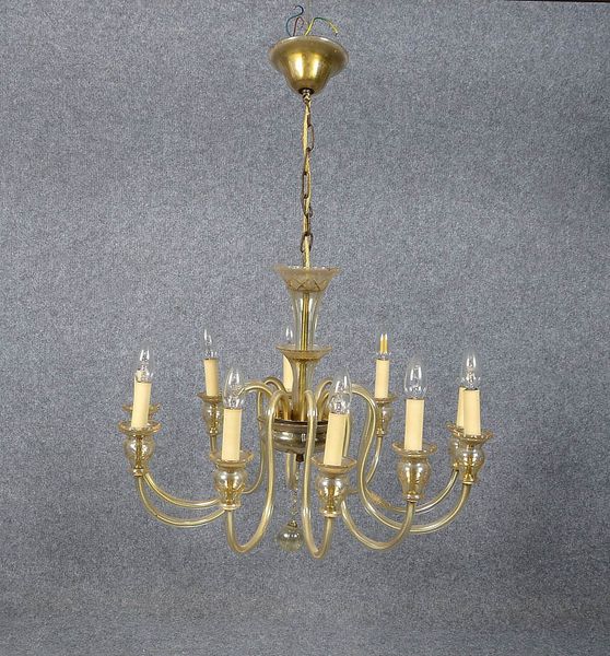 Deckenleuchter, 10-armig/10-fl., champagnerf. Glas/teils mit Schliffdekor, elektrif.