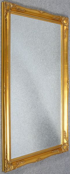 Wandspiegel, facettiertes Spiegelglas, im Goldrahmen; Maße ca. 134 x 73,5 cm