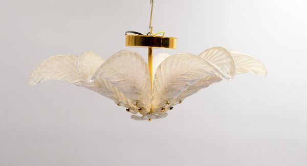 Orrefors, Deckenlampe, 6-fl., 6x gebogene blattf. Starkglas-Schirme; Ø 60 cm