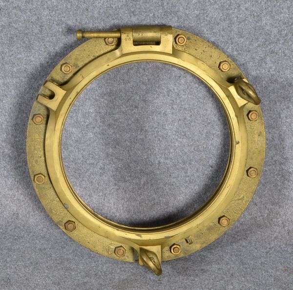 Bullauge, Messing, ohne Glas - schwere Ausf.!; Ø 58 cm, Gew. ca. 27 kg
