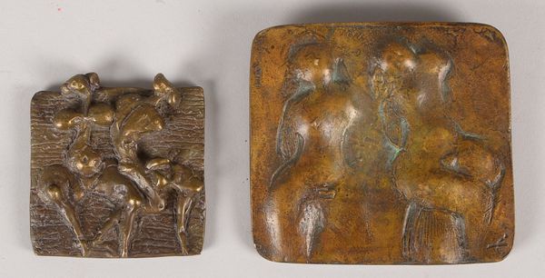 Engelin, K.-H., 2 Bronze-Reliefs, 'Akte', signiert; 1x Maße 8 x 7,5 cm, 1x Maße 10 x 11 cm