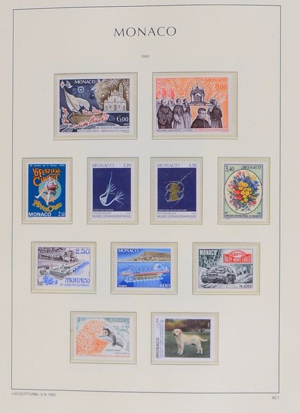 Briefmarken (Monaco), 1985 - 2001: überkompl. Slg. (postfr.), im Leuchtturm-Album
