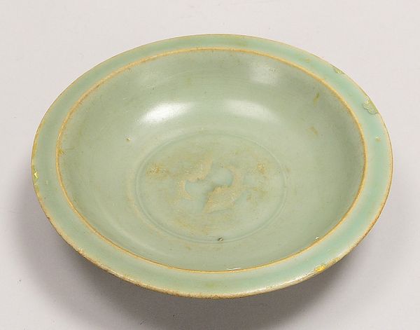 Lotusteller (China), Steinzeug mit seladonfarbener Glasur; Durchmesser Ø 19 cm