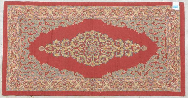 Wandteppich/Brücke (wohl Indien), Sumakh-Flachgewebe, hinterlegt; Maße 144 x 75 cm