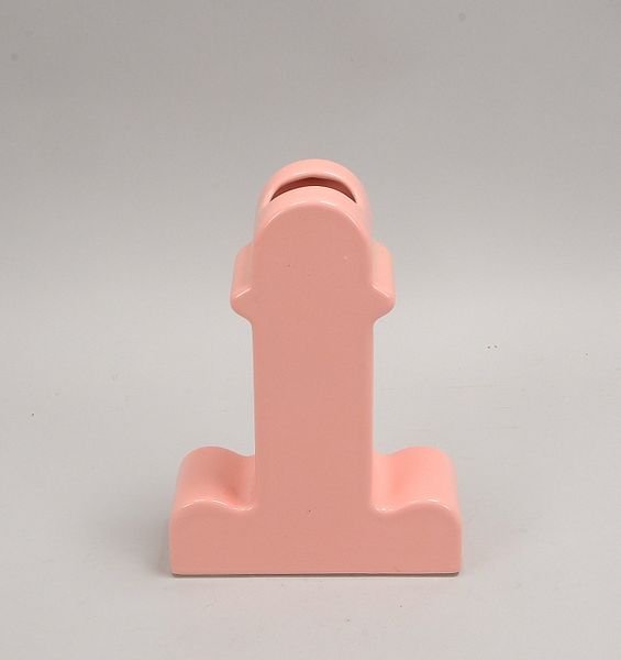 Barcelona Design, Tischvase, 'Shiva', Keramik rosafarben glasiert, Entw. Ettore Sottsass
