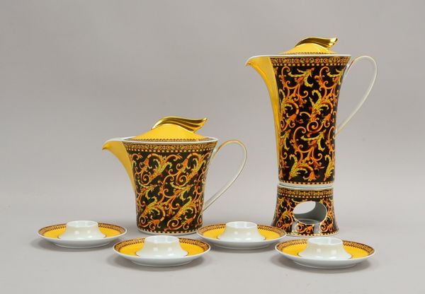'Rosenthal meets Versace', Dekor 'Barocco': 2x Kannen, 1 Stövchen, 4x Eierbecher