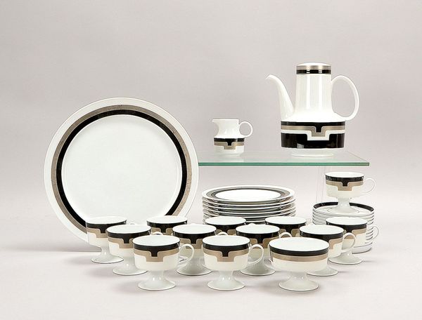 Rosenthal, Kaffeeservive, 'Composition', Entw. Tapio Wirkkala, komplett für 12 Pers.