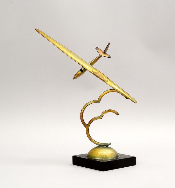 Paris, Roland (1894 Wien - 1945 Swinemünde), Metallskulptur, 'Segelflugzeug'