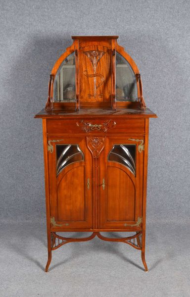 Vertiko, Mahagoni massiv, mit Jugendstil-Schnitzereien/-beschlägen, verspiegelt