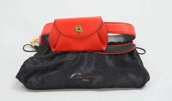 'Panthère de Cartier'-Gürteltasche, rotes Leder, an Gürtel, neuw.; Maße Tasche 10 x 16 cm