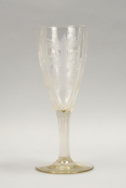 Jagdpokal, farbl. Glas mit matt. Jagddekor ('Auerhahn und Ente in Landschaft')