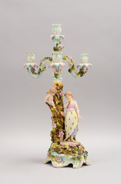 Schierholz., Porz.-Leuchter, 1-flg./4-flg., 'Junges Mädchen und Putto', Blütenappl.; H. 52 cm
