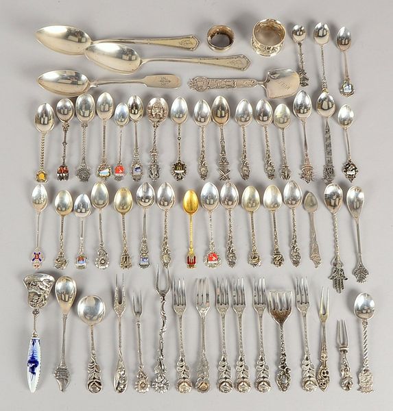 Tischsilber-Konvolut, 800 Silber - 925 Sterlingsilber: Andenkenlöffel, u.a.; Gew. 755 g