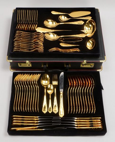 Nivella/Solingen, Tafelbesteck, Chromstahl, 24 kt hartverg., 'Antoinette', für 12 Pers.
