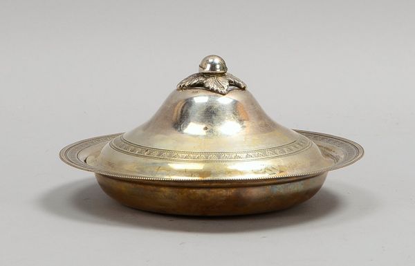 Deckelschale (wohl Ägypten), Silber, Höhe 8 cm, Ø 17,5 cm, Gew. 320 g
