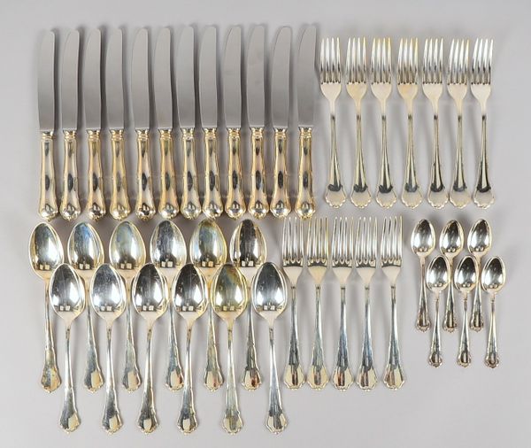 Tafelbesteck, 800 Silber: je 12x Speisemesser, Gabeln und Löffel, sowie 6x Kaffeelöffel