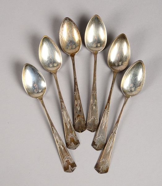 6 Kaffee-/Teelöffel, 800 Silber, mit Jugendstil-Ziselierung; Gew. 50 g