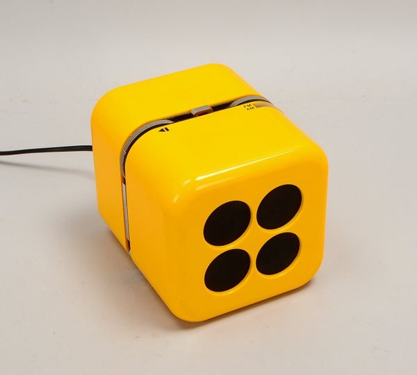 Siemens 'Cube Radio RK 501 Alpha 2', Entw. D. & M. Bellini - funktionstüchtig