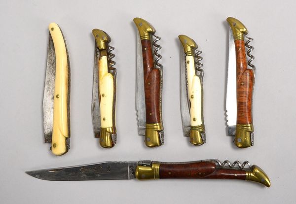 Laguiole, 6x Klapp-/Taschenmesser, Bein-/Holzgriff mit 'Biene', Entw. J.-P. Calmels