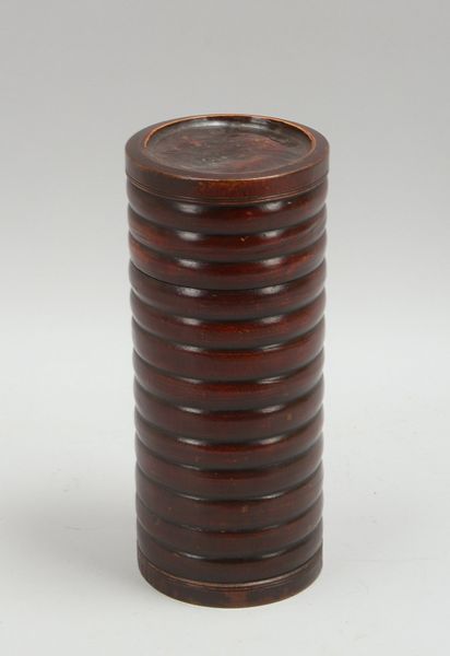 Utensilo/Pinselhalter (China), Bambus, zylindr. Gefäß, mit Deckel; Höhe 27 cm, Ø 11 cm
