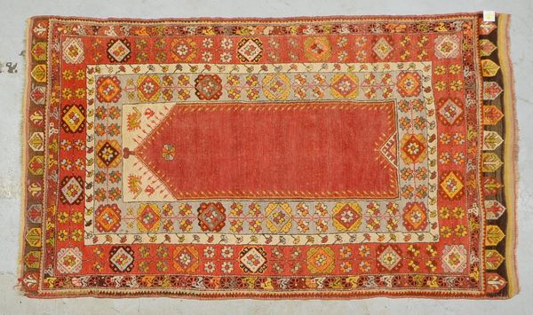 Alter Orientteppich, mittelfeine Knüpfung, guter Zustand; Maße 213 x 122 cm