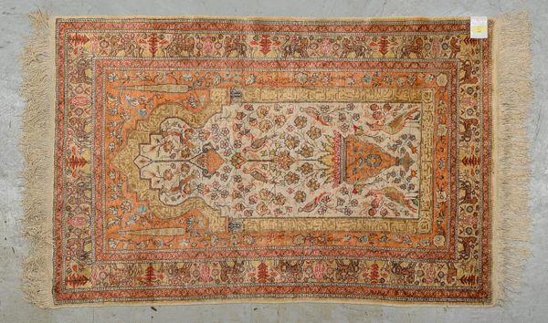 Kayseri-Seidenbrücke, Seide auf Seide, feine Kn., guter Zustand; Maße 135 x 88 cm