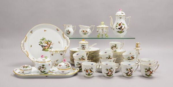 Herend, Kaffeeservice, Rothschild, mit Handbemalung, goldstaffiert, für 12 Pers.