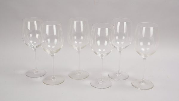 Riedel, 6 exkl. Weingläser, großvol. Kuppa, schlanker Stängel, gem.; Höhe 27 cm(!)