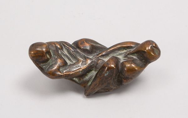 Hanke-Förster, Ursula, Bronzefigur, Schaukel, Auflage: 100; Maße 7 x 13 x 6 cm