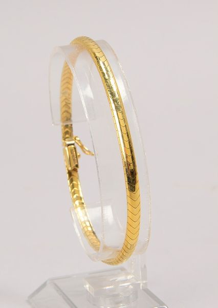Armband, 585 GG (gest.), mit Steckschließe; Länge 20 cm, Gewicht 12,30 g