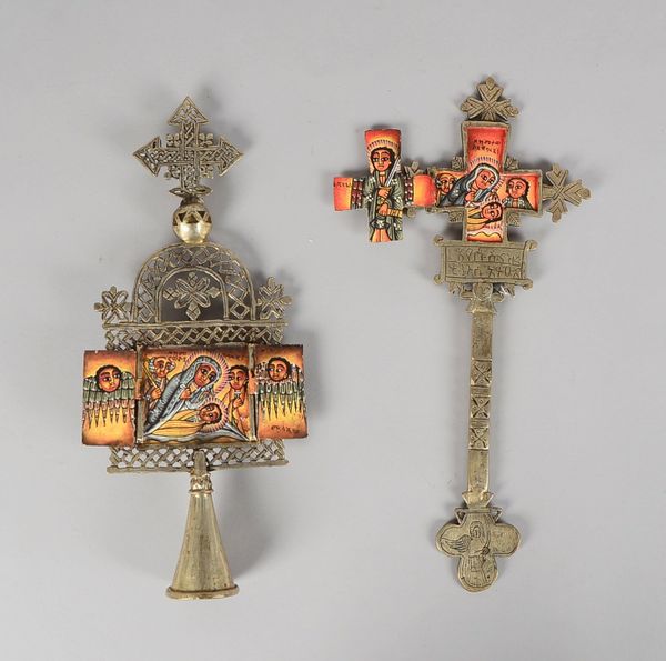 2 Ikonen (koptisch), Weißmetall, mit Bemalung, christl. Motive; versch. Maße
