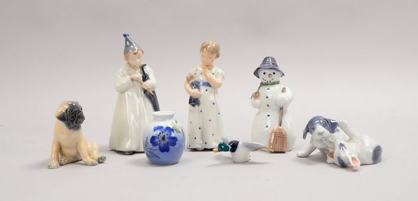 Royal Copenhagen, 7 Porz.-Figuren (3x Tierfiguren, Schneemann, u.a.); Höhe ca. 16 cm