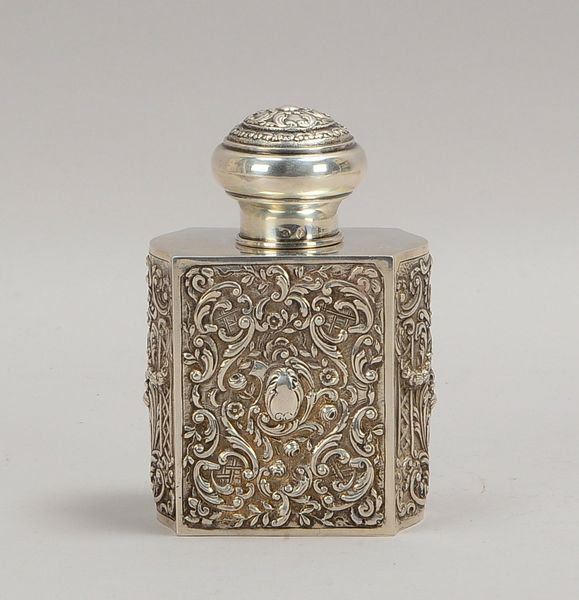 Antike Teedose (Königliche Silberschmiede Madrid/Spanien, ca. 1920 - feinste Silberschmiedearbeit!),