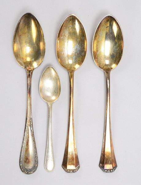 Kleines Speiselöffel-Konvolut, 800 Silber: 3x Menülöffel und einzelner Kaffeelöffel; Gewicht 215 g