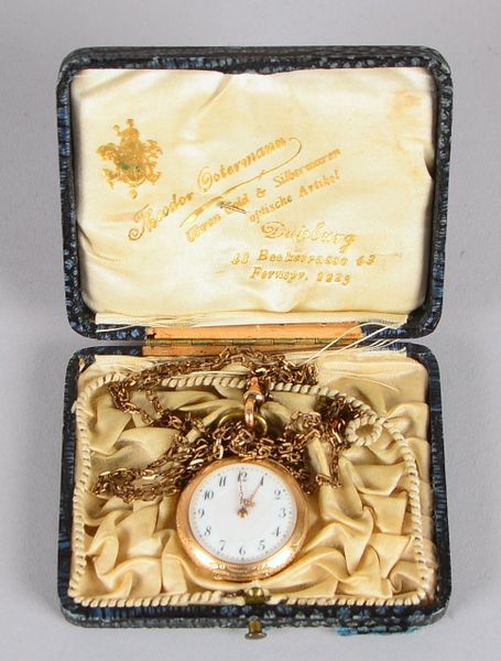 Damentaschenuhr, antik, 585 GG-Gehäuse, 2x Golddeckel, Uhr an langer Halskette - Funktion nicht gepr