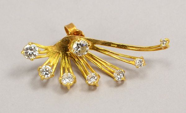 Einzelner Ohrstecker (Goldschmiede-Einzelanfertigung), 585 GG (gestempelt), mit 8-fachem Brillantbes