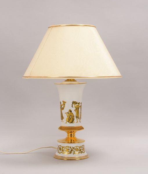Tischlampe (Florenz/Italien), 1-flammig, Porzellan-Lampenfuß umlaufend mit klassizistischen Motiven,