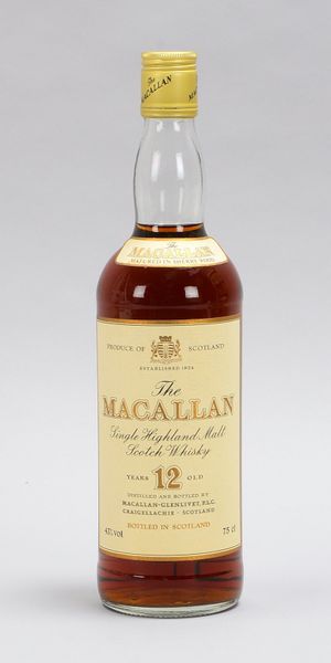 Sammler-Whisky, 1 Flasche: Scotch Whisky/Single Highland Malt, 'The Macallan' - 12 Years old, Mature