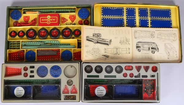 Metallbaukasten-Konvolut, Märklin, 3 Baukästen - jeweils im original Karton/1x mit Begleitheft