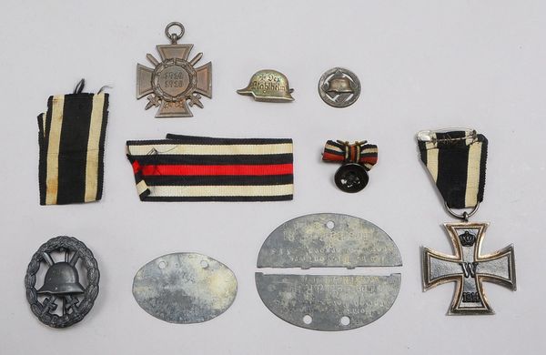 Kleines Ehrenzeichen-Sammlerkonvolut (I. WK), Orden und Abzeichen: 'Eisernes Kreuz II. Klasse, 191