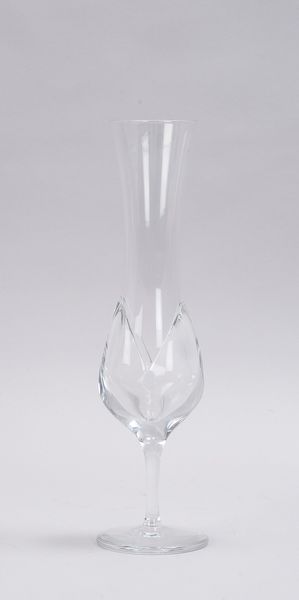 Daum/France, Tischvase, Modell 'Solifleur', klares Kristallglas, Wandung mit 'Lotusblatt'-Motiv; Höh