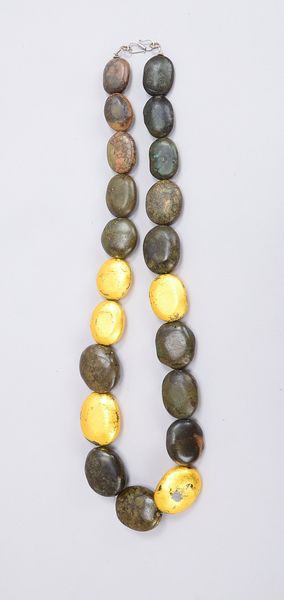 Ethnoschmuck (Sahara-Gebiet/Nordafrika): umlaufend besetzt mit Kieselsteinen, Steine verlaufend, par